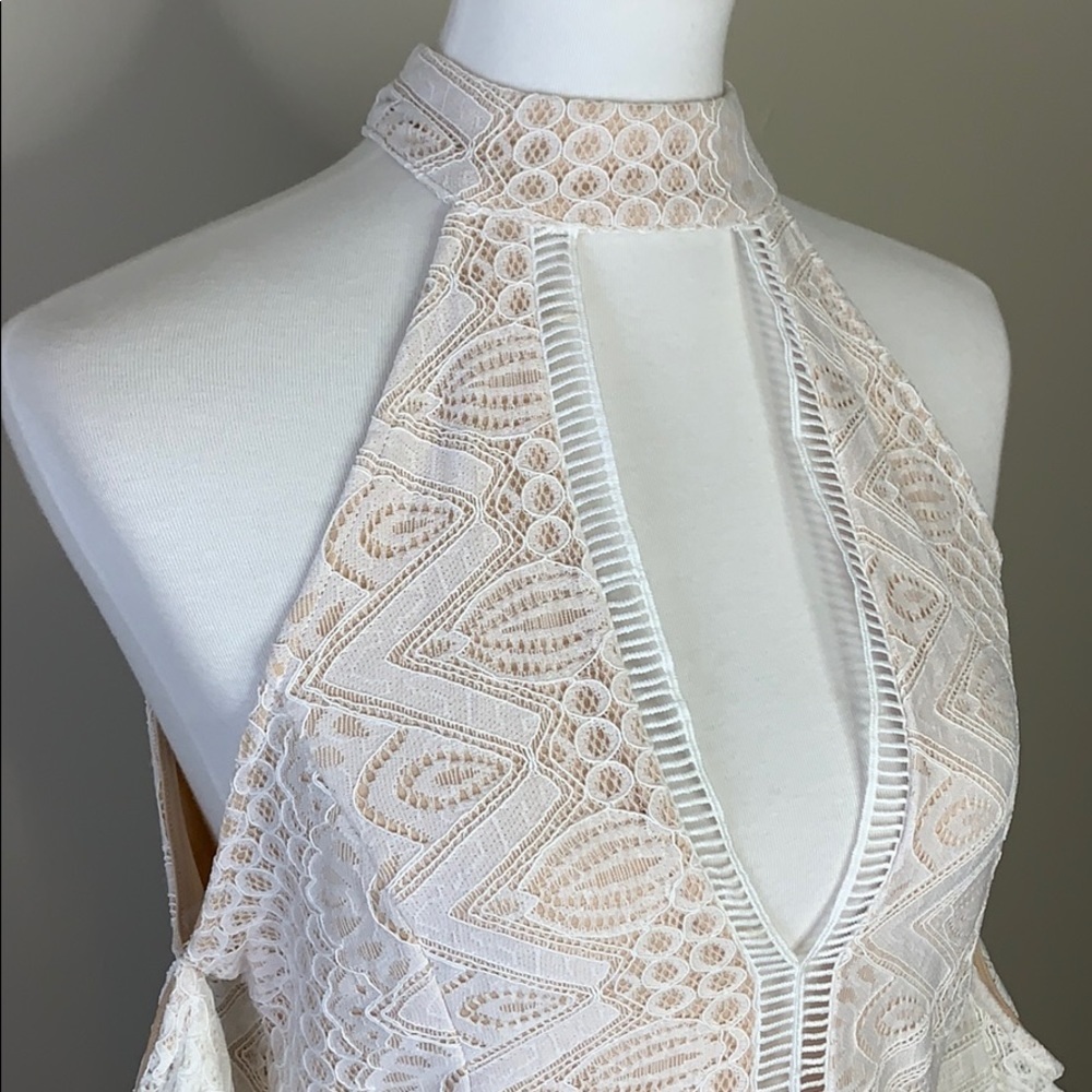BLITHE White Lace Cold Shoulder Plunge Dress L - Picture 2 of 9